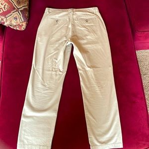 Nautica 32W x 30L classic fit/stretch khaki pants